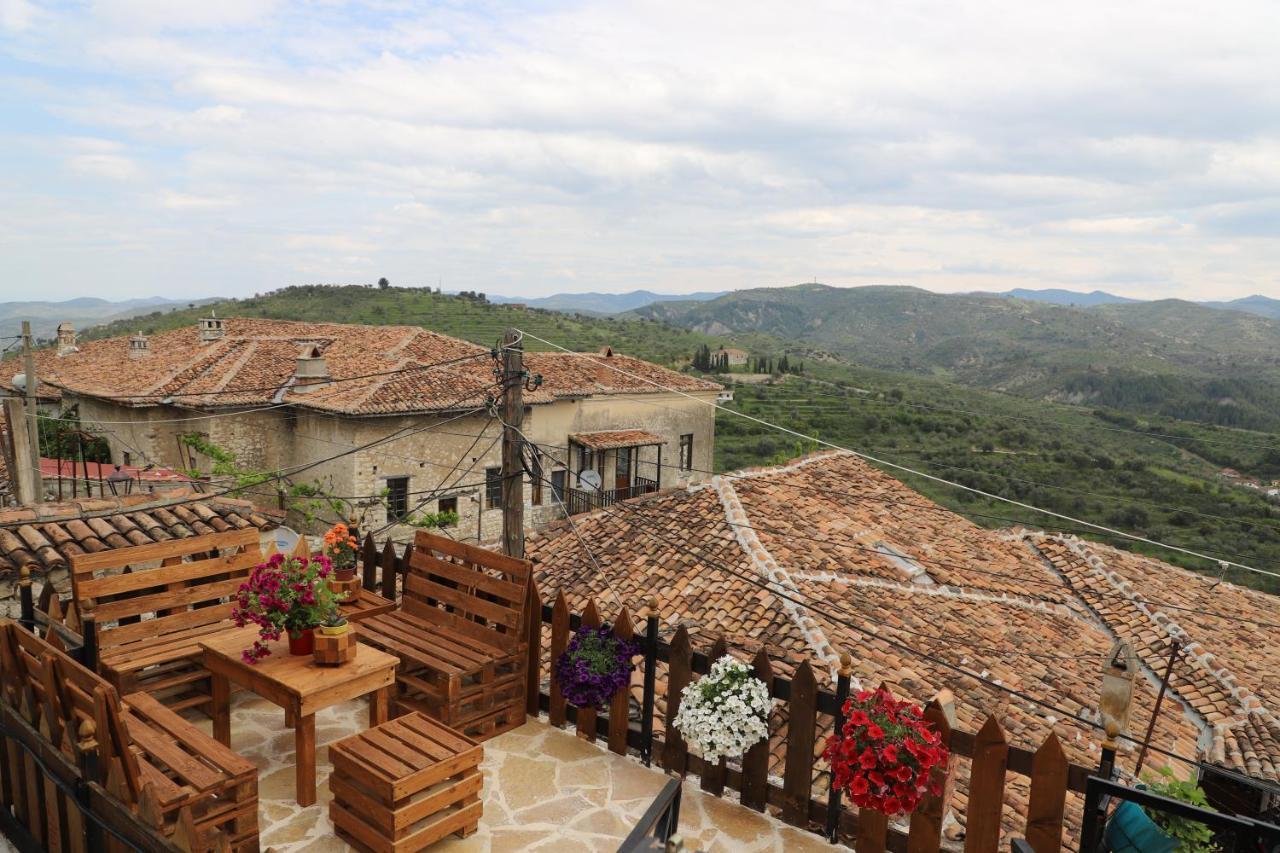 Guest House Maria - Berat Castle Exterior foto